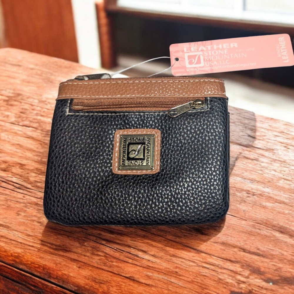 Stone Mountain Black and Brown Leather Pouch